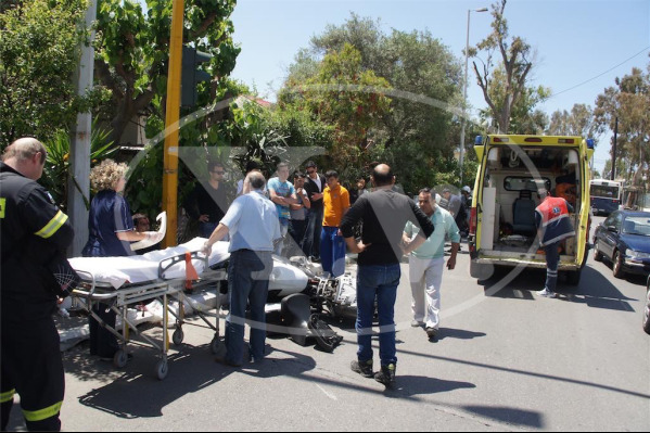 Τροχαίο με τραυματισμό δικυκλιστή στη λεωφόρο Σούδας