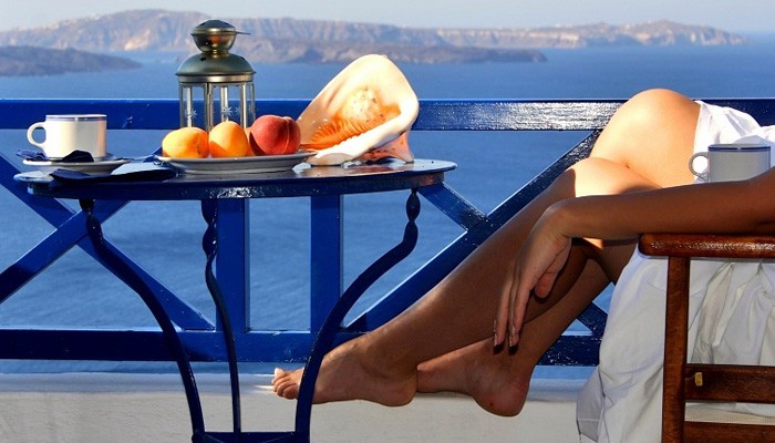 Κάντε διακοπές στην Ελλάδα φθηνά ...σαν ξένος τουρίστας!