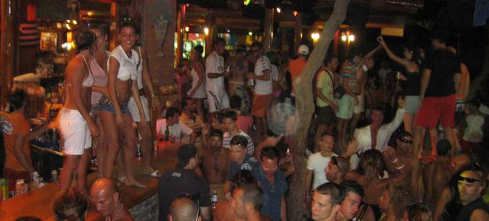 Χανιά: Τέρμα τα beach party και οι συναυλίες στις παραλίες