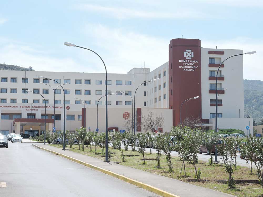 Δεν τα κατάφερε ο εξωτερικός φρουρός που είχε παρασυρθεί από αυτοκίνητο – Πένθος στην Κίσσαμο