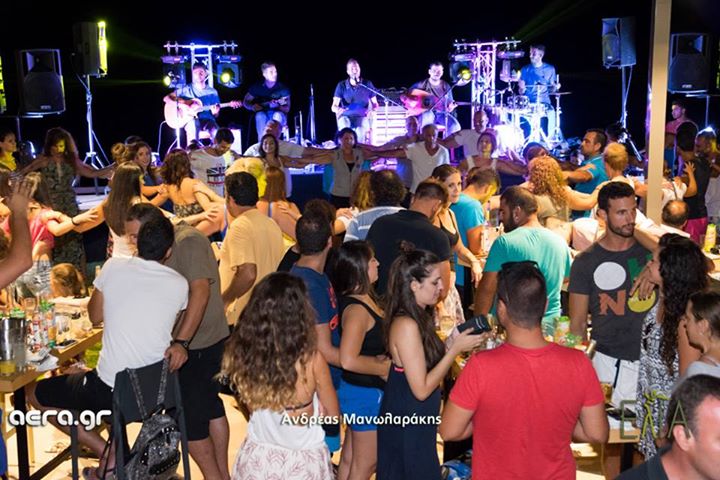19.08.15 - Ανδρέας Μανωλαράκης @ Ελιά beach bar
