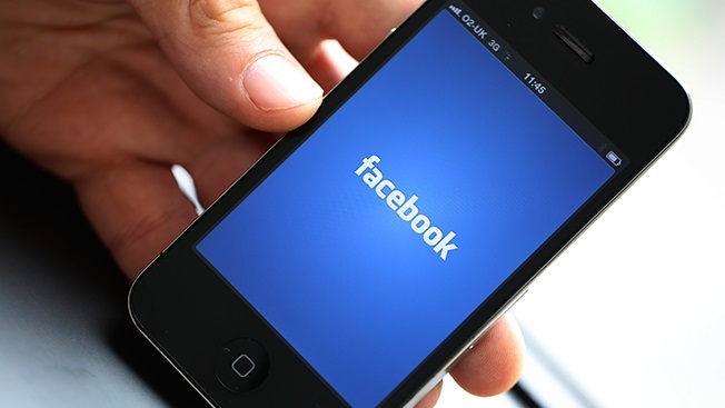 Γιατί πρέπει να σβήσεις τώρα το Facebook από το κινητό σου; Δες εδώ