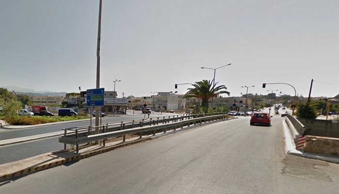 Γερανοφόρο όχημα ξήλωσε καλώδιο της ΔΕΗ στον Κλαδισό