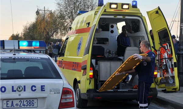 Κρήτη: Μπήκε με το ταξί σε σπίτι και το ισοπέδωσε Απίστευτες φωτογραφίες