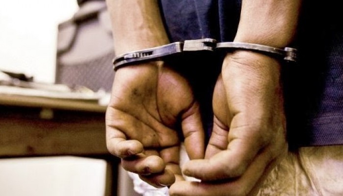 Χειροπέδες σε 26χρονο Χανιώτη μετά από έρευνα του ΤΑΕ στο σπίτι του