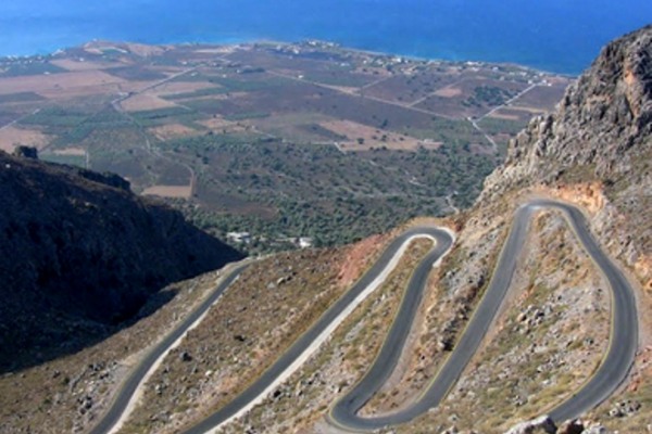 Οι 5 πιο εντυπωσιακοί και επικίνδυνοι δρόμοι της Κρήτης Ποιοι είναι στα Χανιά (Photos)