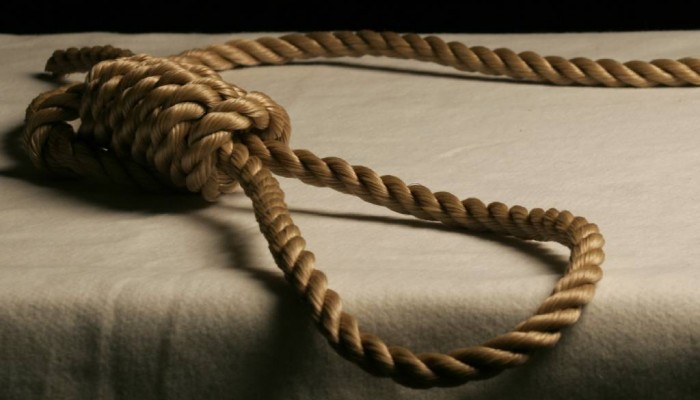 Βρέθηκε απαγχονισμένος μέσα σε αποθήκη