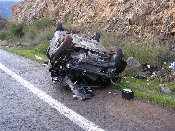 Κρήτη: Το Ι.Χ τούμπαρε και βρέθηκε στο χαντάκι
