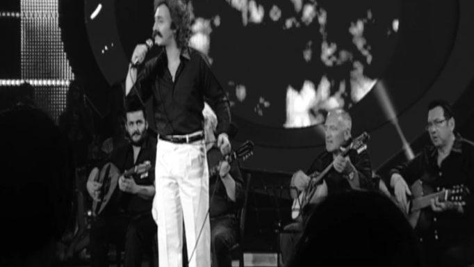 Συγκλόνισε ο Γιάννης Κρητικός ως Νίκος Ξυλούρης! Του έδωσε την πρωτιά (video)
