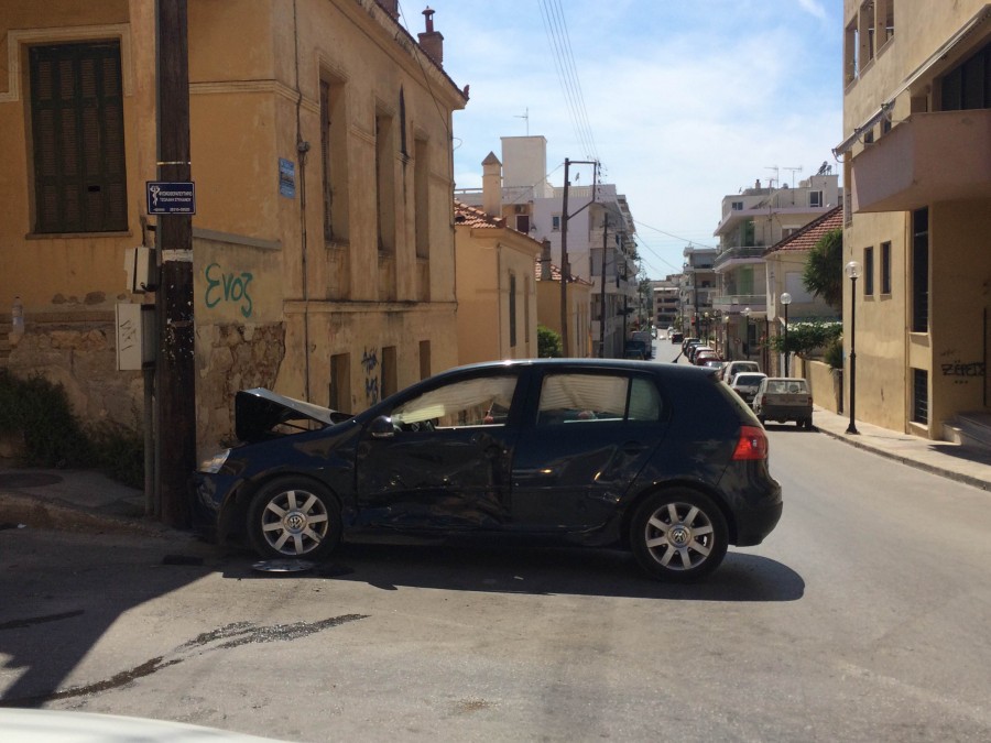 Χανιά: Τροχαίο στα Δικαστήρια (Photos)