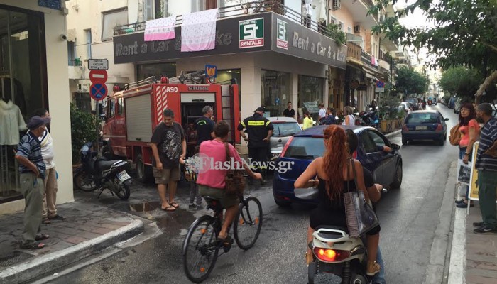 Συναγερμός στο κέντρο των Χανίων από διαρροή καυσίμου σε όχημα (φωτο)