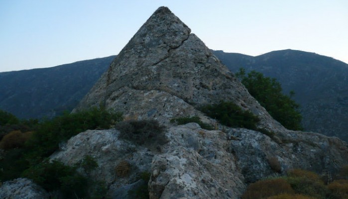 Η «πυραμίδα» των Χανίων βρίσκεται κοντά στη Σούγια (φωτο - βίντεο)