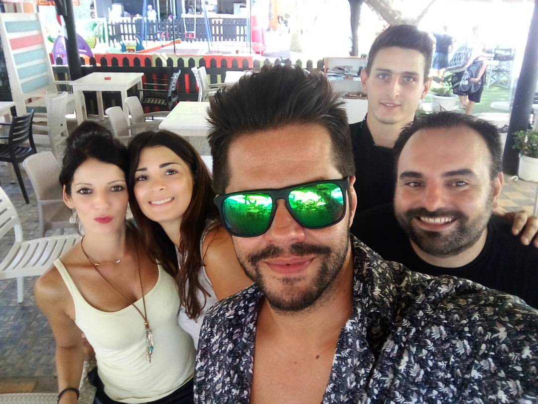 Ο Τσαλίκης πριν φύγει από τα Χανιά επισκέφτηκε γνωστό εστιατόριο