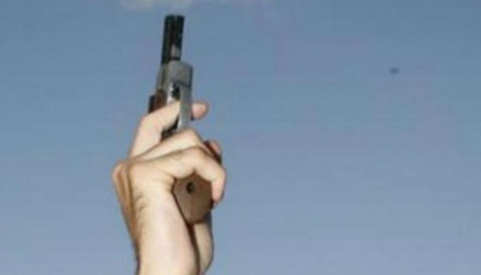 Οι πυροβολισμοί στο γλέντι έβαλαν σε