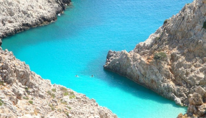 Τραυματίστηκε γυναίκα στα Σεϊτάν Λιμάνια - Επιχειρούν να την ανασύρουν