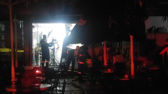 Χανιά: Έκρηξη και φωτιά σε εστιατόριo στα Δικαστήρια – Πληροφορίες για τραυματίες (Photos)