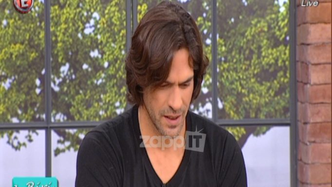 Στα μαύρα ο Γιάννης Σπαλιάρας! Επέστρεψε στην εκπομπή μετά την απώλεια του πατέρα του