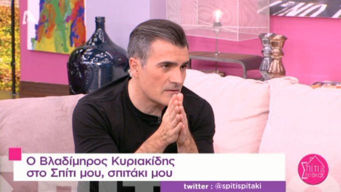 Είπε τον Παύλο Σταματόπουλο «καραγκιόζη» χωρίς να ξέρει ότι τα άκουγε όλα!