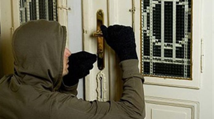 Χανιά: Σύλληψη αλλοδαπού μπουκαδόρου