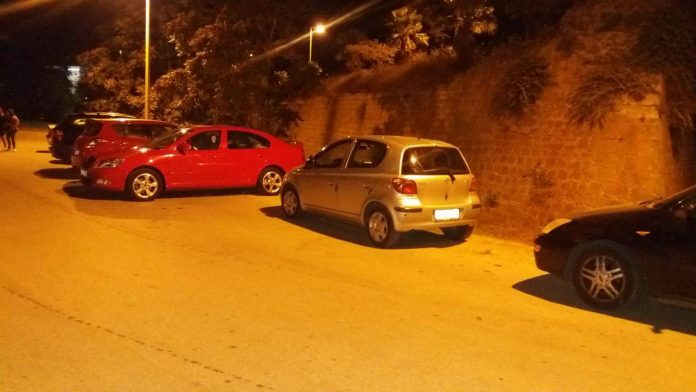 Χανιά: Απίστευτο… Τράκαρε αυτοκίνητο, έφυγε και τώρα ζητά συγνώμη μέσω αγγελίας!