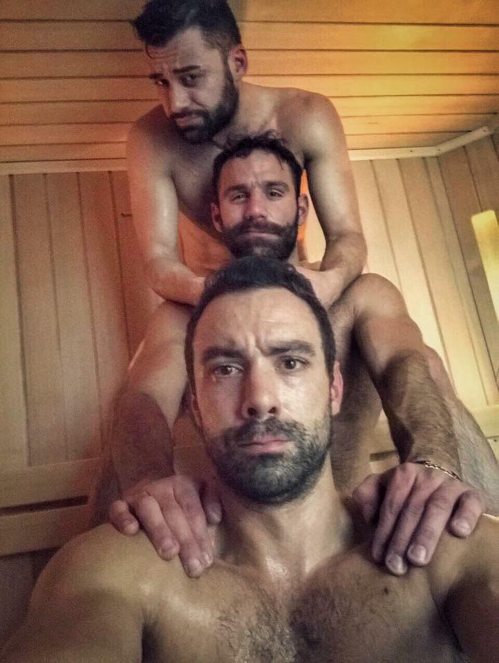Αντώνης Τσαπατάκης & Σάκης Τανιμανίδης γυμνή selfie μέσα σε σάουνα