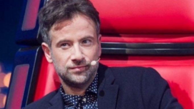 Κωστής Μαραβέγιας: Είναι full in love! Αυτή είναι η εντυπωσιακή μελαχρινή σύντροφός του