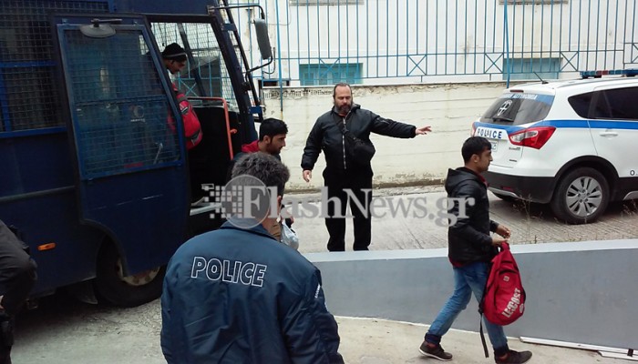 Μετανάστες εντοπίστηκαν στον Τερσανά στο Ακρωτήρι Χανίων (φωτο)