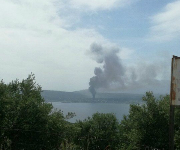 Χανιά: Συναγερμός στην Πυροσβεστική ! Φωτιά σε ναυπηγείο στον Αποκόρωνα