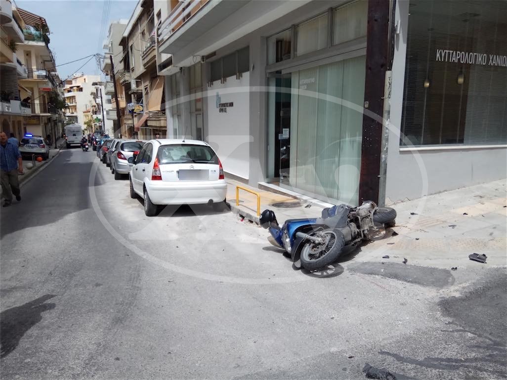 Τροχαίο στο κέντρο της πόλης των Χανίων (φωτο)