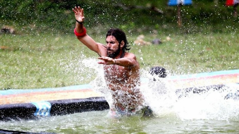 Survivor: «Σπαλιάρας... ο Έλληνας Καζανόβας» (vid)