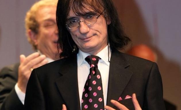 Βιβλίο – φωτιά για τον Στάθη Ψάλτη! Στη φόρα η άγνωστη ζωή του