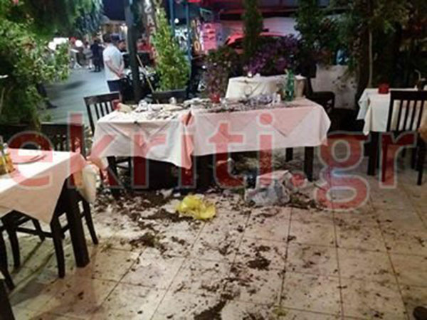 Κρήτη: Γουρούνα σκορπά τον τρόμο εισβάλλοντας σε εστιατόριο!