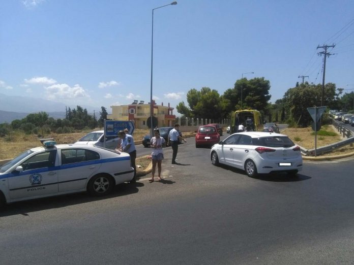 Χανιά: Τροχαίο στο κυκλικό κόμβο του Βλητέ