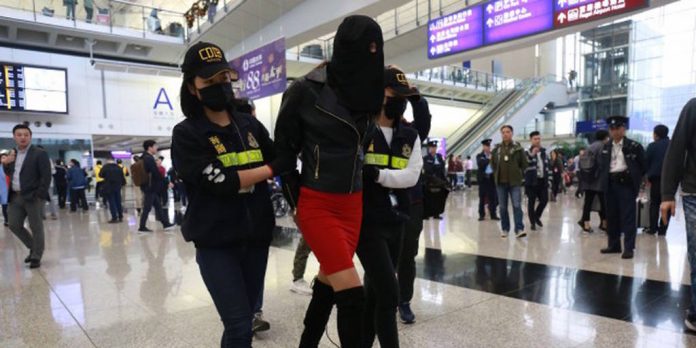 «Βοηθήστε με, θα πεθάνω»… Σε τραγική κατάσταση το 19χρονο μοντέλο με την κοκαΐνη