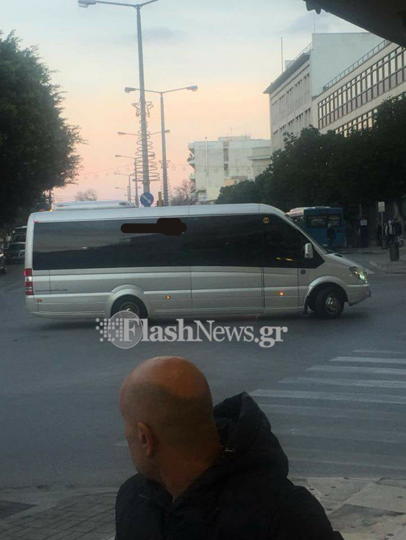 Αυτό δεν το είχαμε ξαναδεί στον δρόμο μπροστά από τη Δημοτική Αγορά Χανίων!