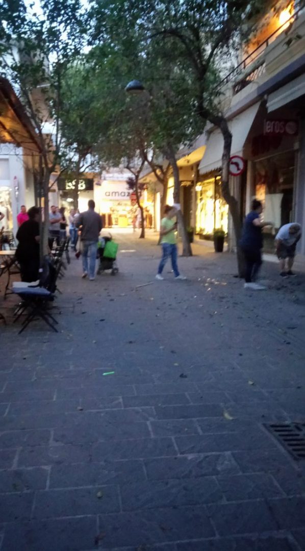 Έκρηξη σε κατάστημα στην Παλιά Πόλη Χανίων – Δύο ελαφριά τραυματίες (φωτο)