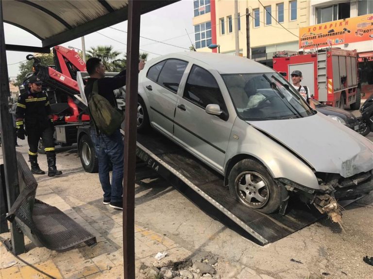 Ηλικίας 50 ετών ο άτυχος άνδρας - Τραυματίστηκαν ο Αλβανός οδηγός του ΙΧ, η 9χρονη κόρη του που δεν φορούσε ζώνη ασφαλείας και ένας άλλος άνδρας