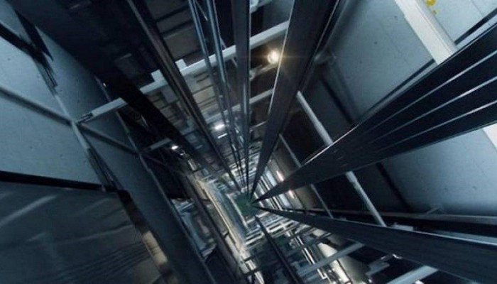 Εργατικό ατύχημα στο ΠΑΓΝΗ - Έπεσε σίδερο στο κεφάλι του από τον 4ο όροφο