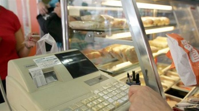 Κατάσχεση εισπράξεων από ταμειακή μηχανή – Πότε μπορεί η εφορία να σας πάρει το συρτάρι