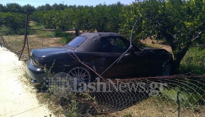 Τρελή πορεία κάμπριο στα Χανιά -Κατέληξε στο περιβόλι της Μονής Χρυσοπηγής