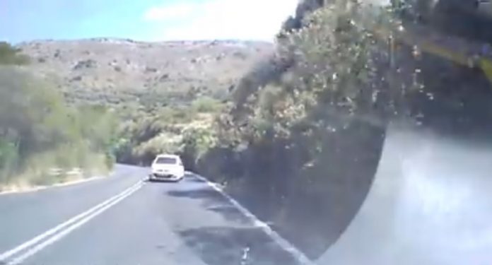 Έτσι χάνονται ζωές στους δρόμους της Κρήτης Σοκαριστικό βίντεο από παρά-τρίχα μετωπική στην Εθνική οδό