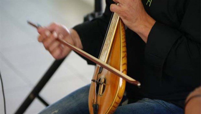 Χανιά: Καταγγέλλουν ότι τους ξενύχτησαν και τους ξεκούφαναν!