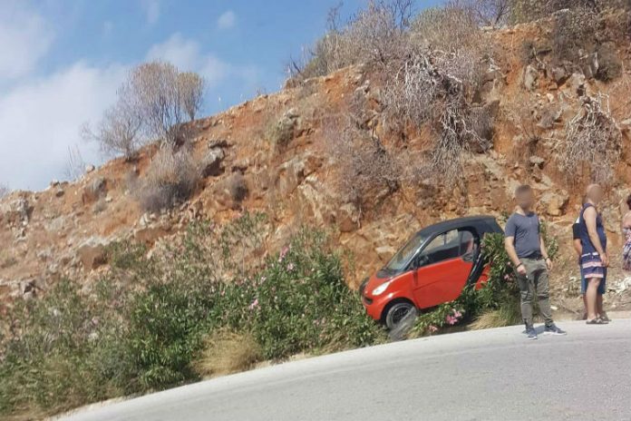 Βγήκε το smartακι από τον δρόμο… Νέο τροχαίο στην Εθνική οδό Χανίων – Ρεθύμνου (Photo)
