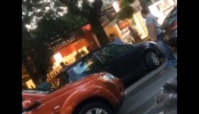 Ηλικιωμένη έκανε συγκρουόμενα στην προσπάθεια της να παρκάρει