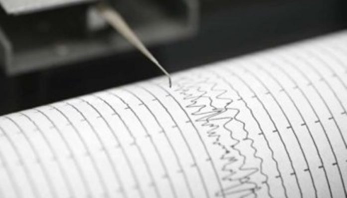 Δυνατοί σεισμοί τη νύχτα ανησύχησαν τους Κρητικούς