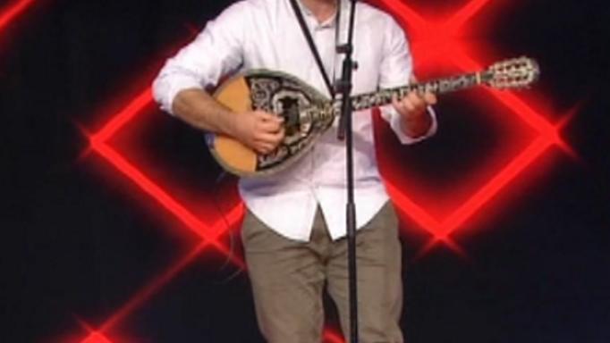 The Voice: Ξάδερφος πασίγνωστου τραγουδιστή στη σκηνή! Άφωνοι μόλις άκουσαν το όνομά του…