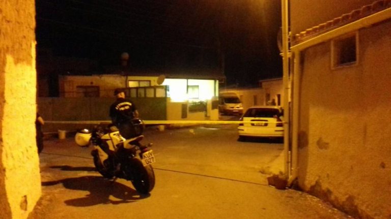 Σοκ : 13χρονος μαχαίρωσε μέχρι θανάτου την εννιάχρονη αδελφή του!