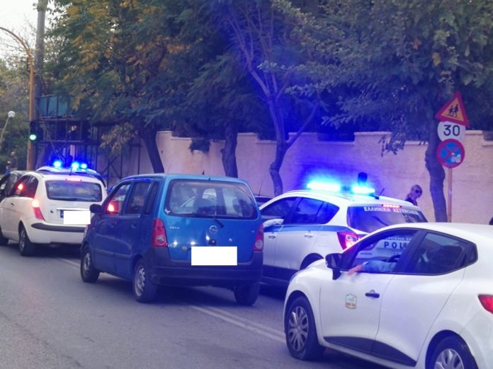 Τροχαίο σοκ στο κέντρο των Χανίων: Αυτοκίνητο παρέσυρε παιδάκι (Photos)