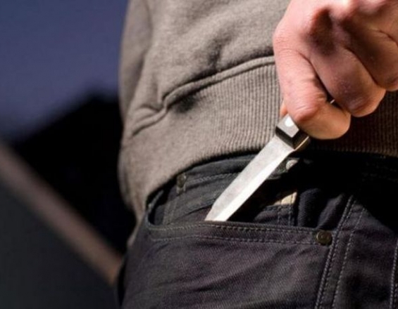 Βγήκαν πάλι τα μαχαίρια στην Κρήτη
