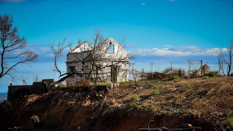 Φωτιά στο Μάτι: Στους 100 οι νεκροί - Πέθανε 73χρονος εγκαυματίας